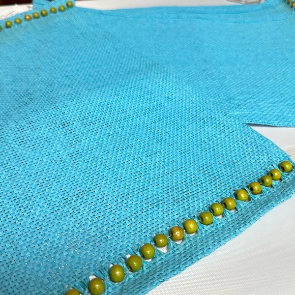 Celebrating Home woven paper and wood beads kitchen placemats - Picture 9 of 13